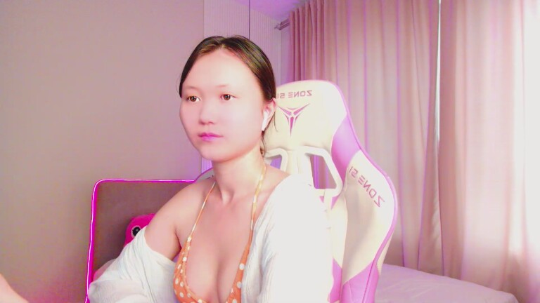 BettiSyong's Streamate show and profile