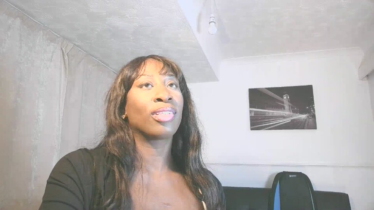 EnglishGoddessDestinyBlack's Streamate show and profile