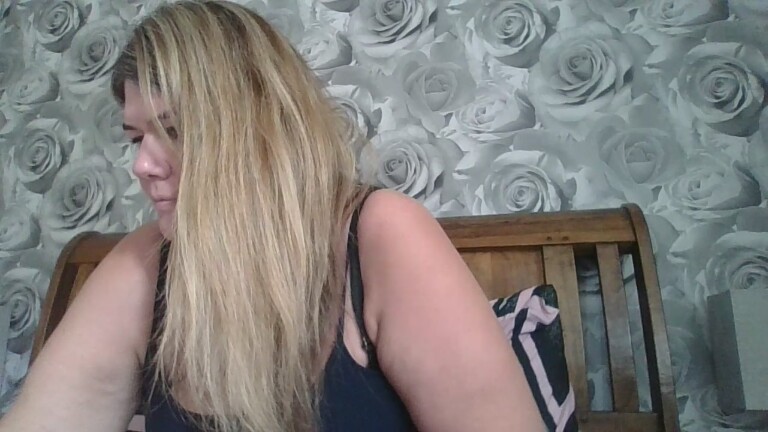 BabyCakesUK's Streamate show and profile