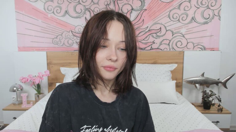 LisaPearly's Streamate show and profile