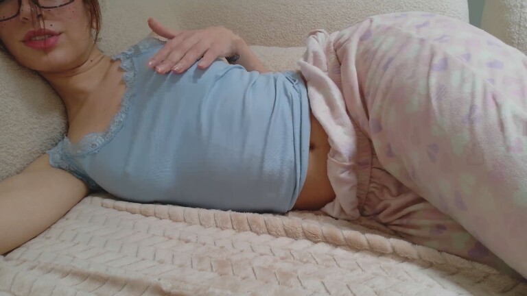 HoneyNina129's Streamate show and profile