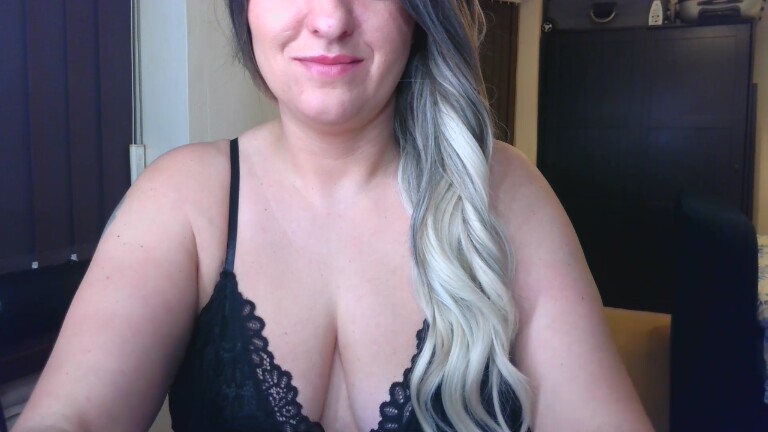 PerfectPage's Streamate show and profile