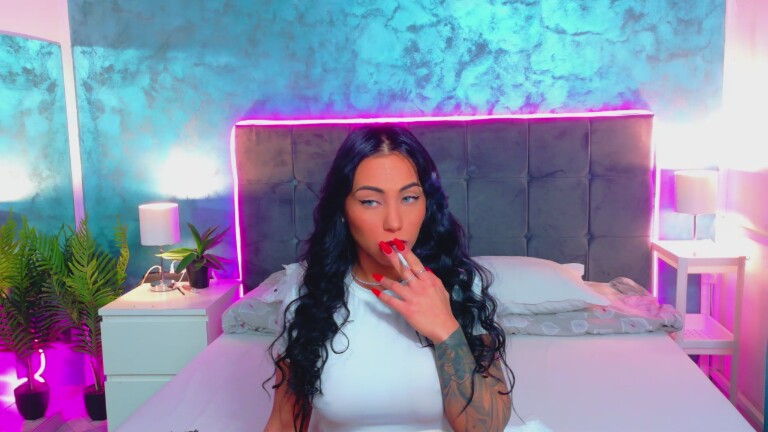 Hazzell's Streamate show and profile